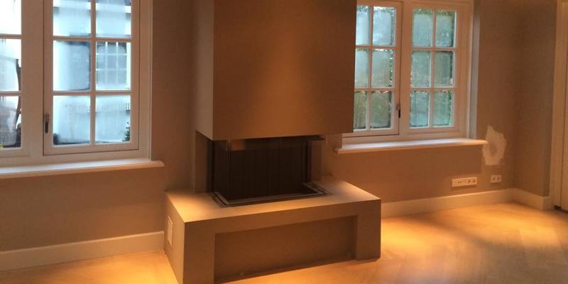 woonkamer modern licht & sprankelend driezijdig hout rechthoekig bruin inbouw met liftdeur 